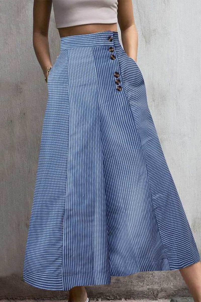 Women's High-Waisted Culottes - Wide Leg - Striped Pattern - Cropped Length - Button Detail