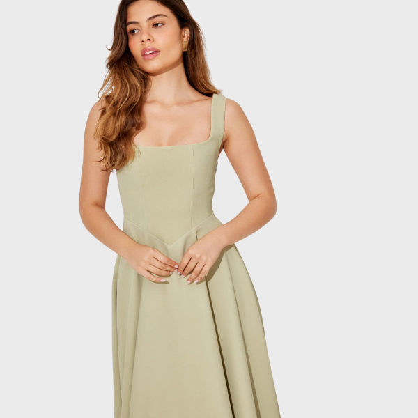 Elowen | Timeless Flowy Midi Dress