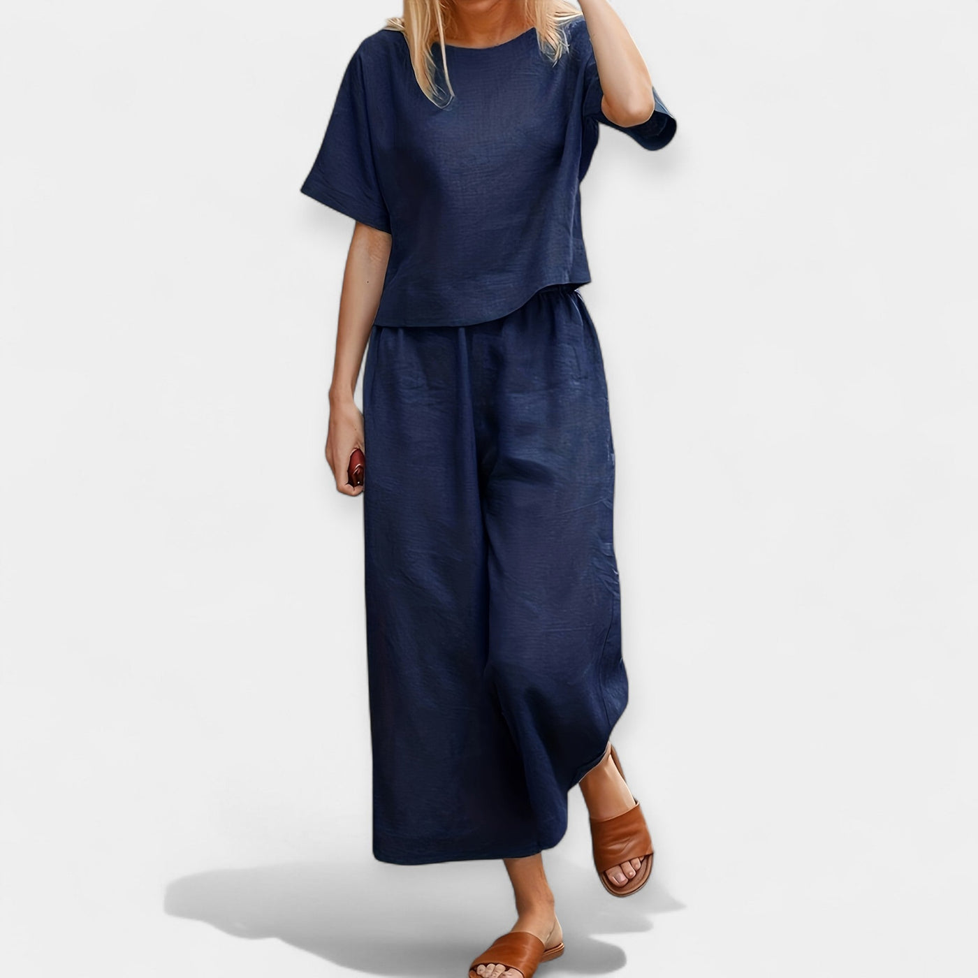 Alexandra Windsor | Airy Comfortable Linen Trousers Top