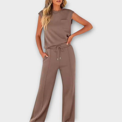 Alex | EnduringlyStylish Sleeveless Top Drawstring Trousers