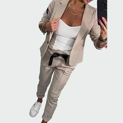 Bartholomew | Elegant Comfort for Everyday Adventures