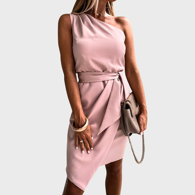 Hannah | Trendy one-shoulder dress