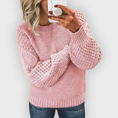 Lyla | Classic Round-Neck Long-Sleeve Knitted Sweater