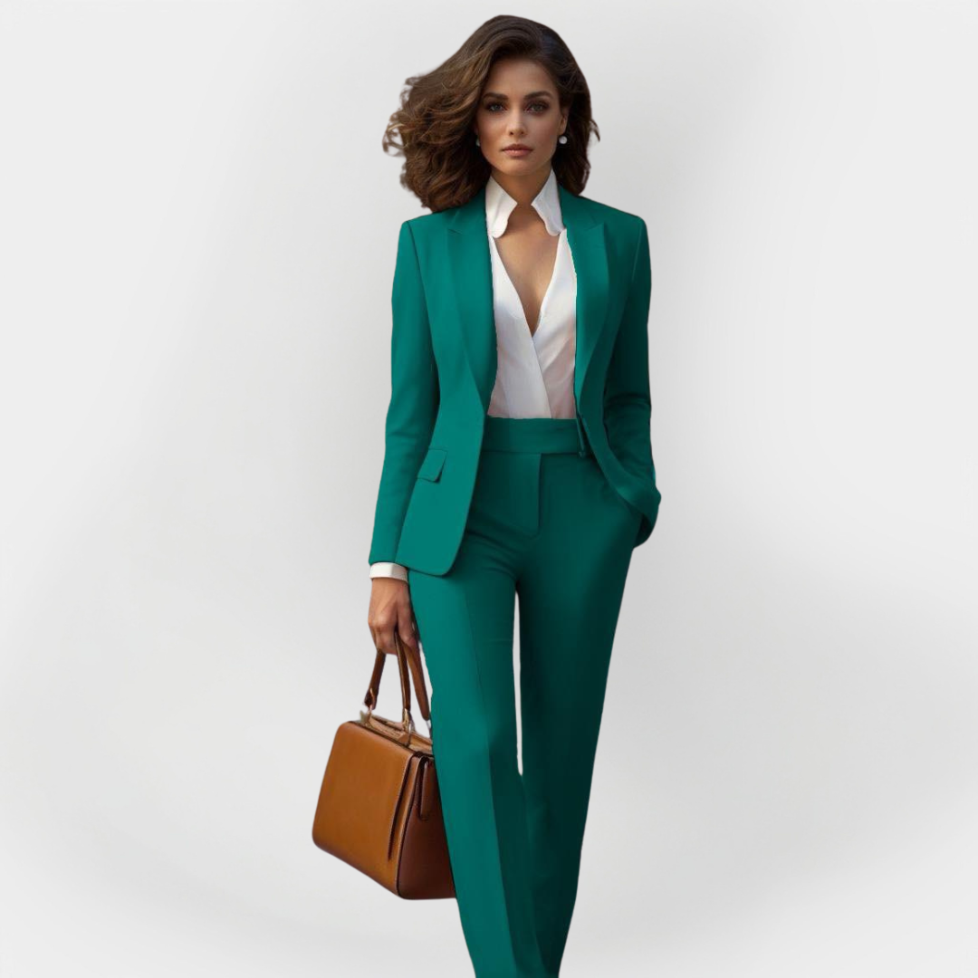 Charlotte | Stylish Tailored Women's Businesswear Suit
