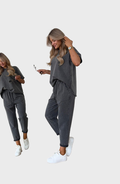 Alex Morgan Reed | Two Tone Cotton Everyday Ensemble