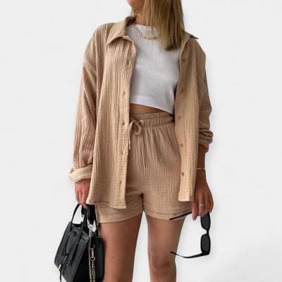 Alex | Two Tone Summer Outfit