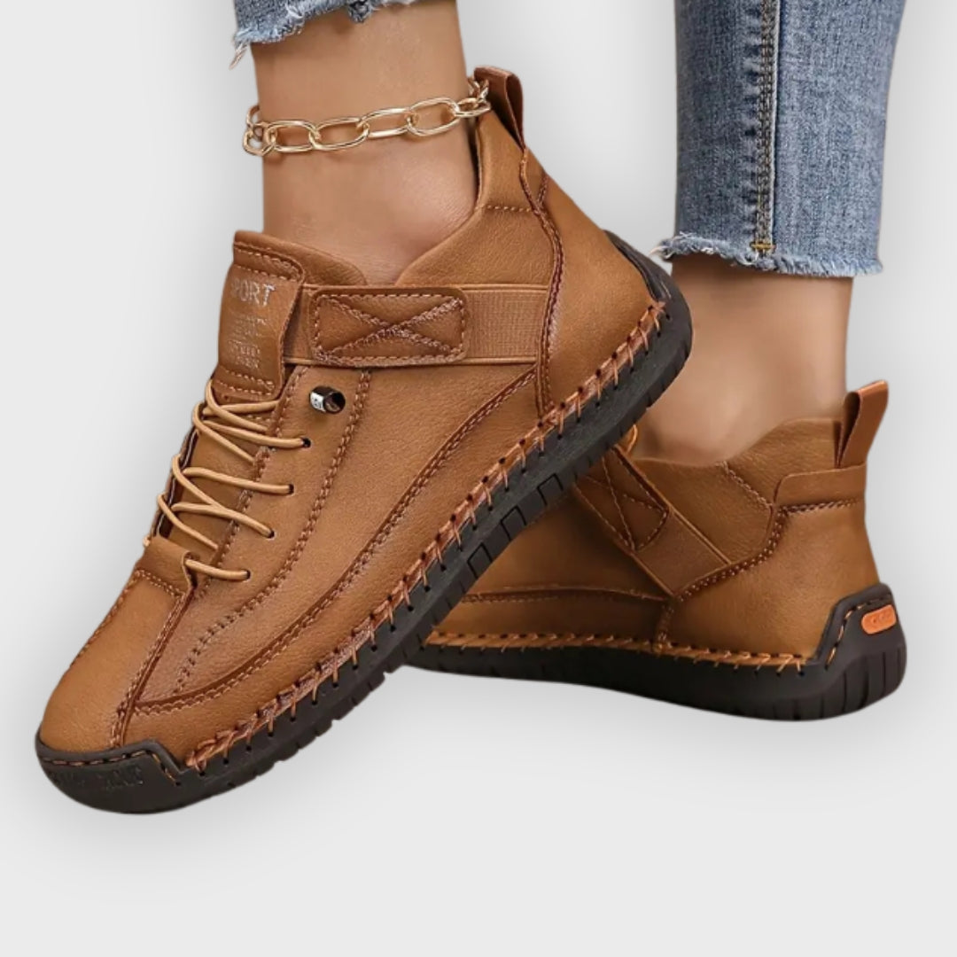 Helen | Comfortable Supportive Trainers