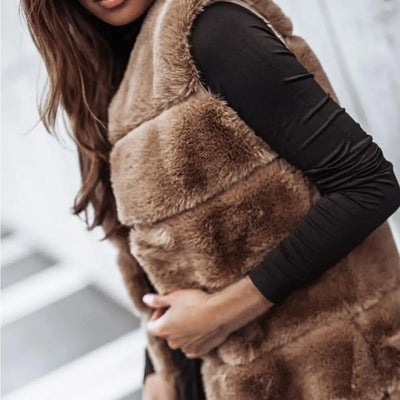 Peyton | Faux Fur Vest - Long Sleeveless