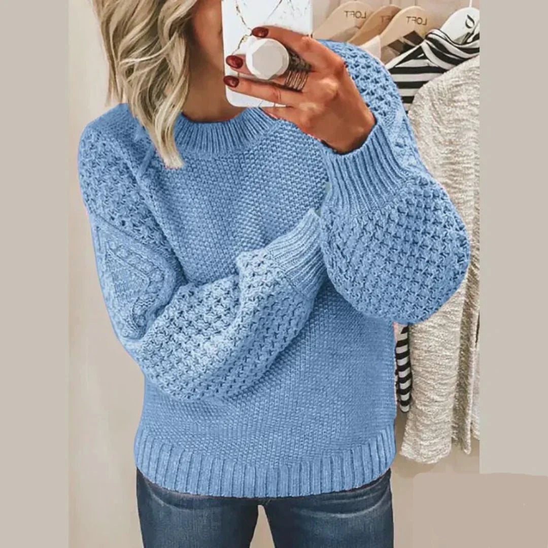 Lyla | Classic Round-Neck Long-Sleeve Knitted Sweater