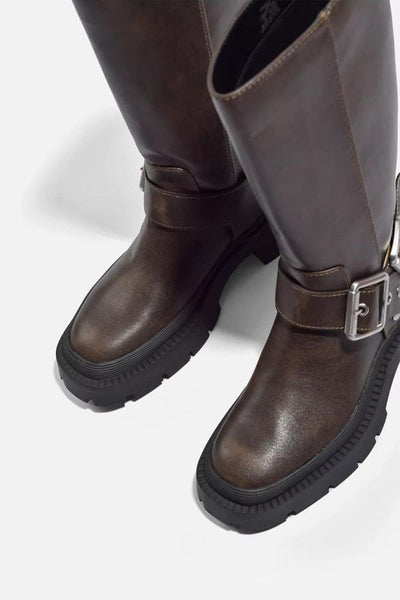 Sybil | Knee-High Chunky Flat Boots – Retro Buckle