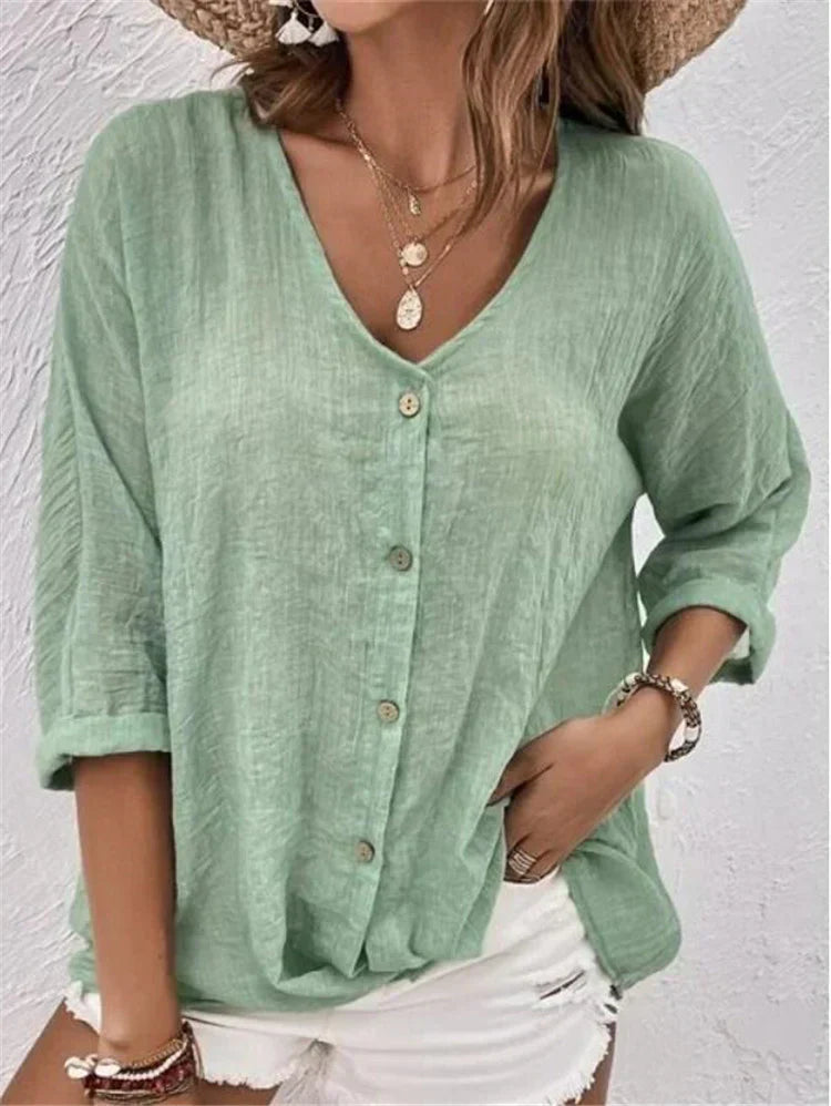 Women’s Blouse – Linen – Relaxed Fit – V-Neck – Button-Down – 3/4 Sleeve