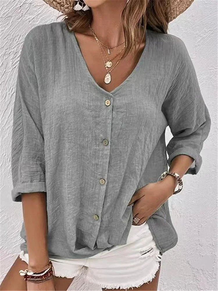 Women’s Blouse – Linen – Relaxed Fit – V-Neck – Button-Down – 3/4 Sleeve