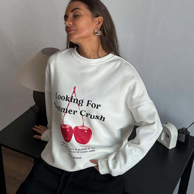 Women’s Pullover Sweatshirt – Oversized Fit – Graphic Print – Cotton Blend – Crew Neck