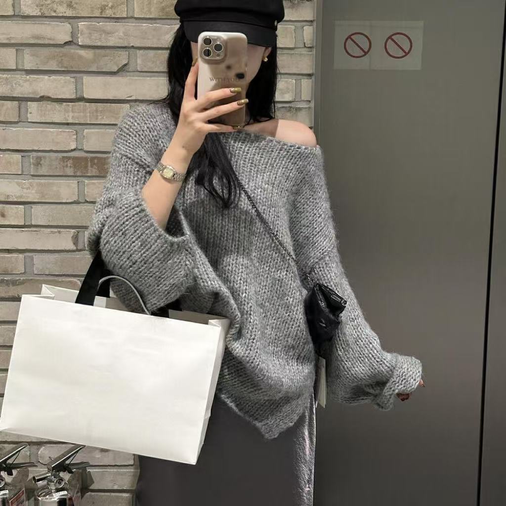 Women’s Oversized Sweater – Chunky Knit – Off-Shoulder – Long Sleeve Casual Fit