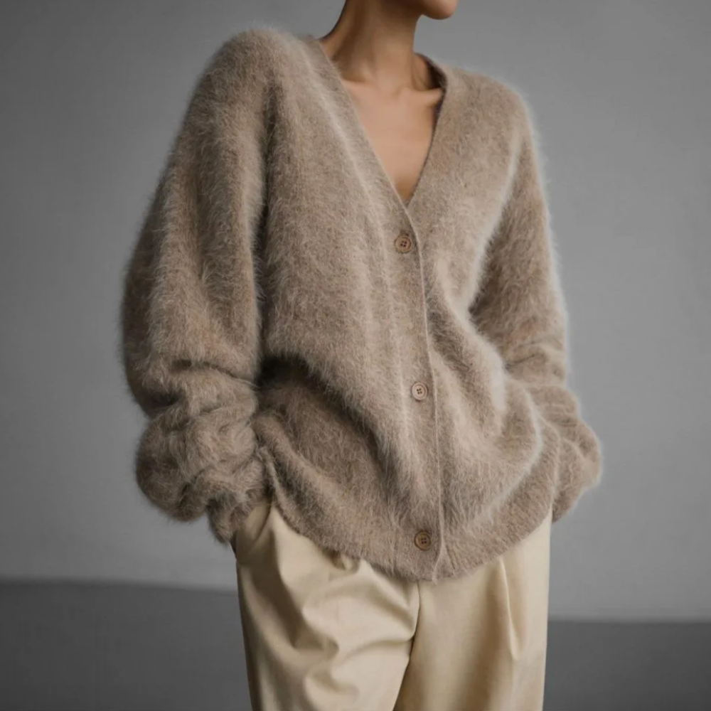 Iris | Chic Cosy Couture