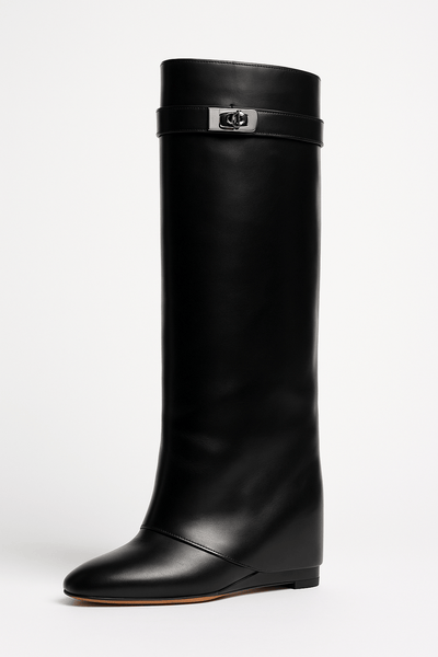 Muriel | Shark Lock Knee-High Leather Boots