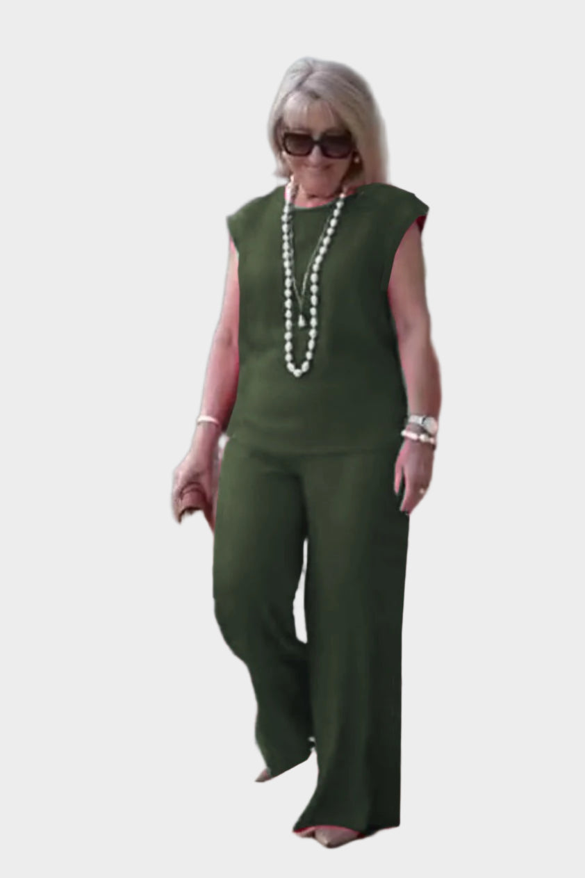 Christabella | Luxuriant Scarlet Apparel Outfits Couture