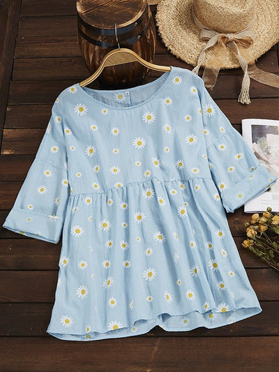 Women’s Casual Top – Relaxed Fit – Short Sleeve – Floral Print – Breathable Blend