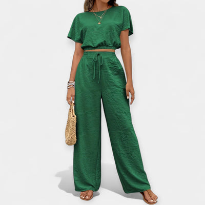 Alex Clarke | Stylish Loose Fit Set Summerwearedition