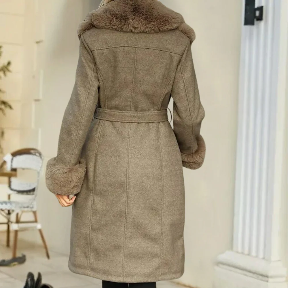 Women’s Trench Coat – Wool Blend – Relaxed Fit – Faux Fur Trim