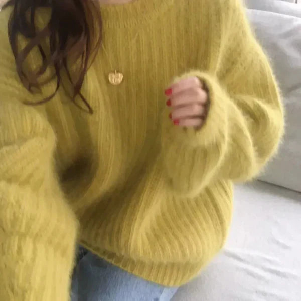 Women’s Pullover Sweater – Mohair Blend – Oversized Fit – Ribbed Knit – Round Neck