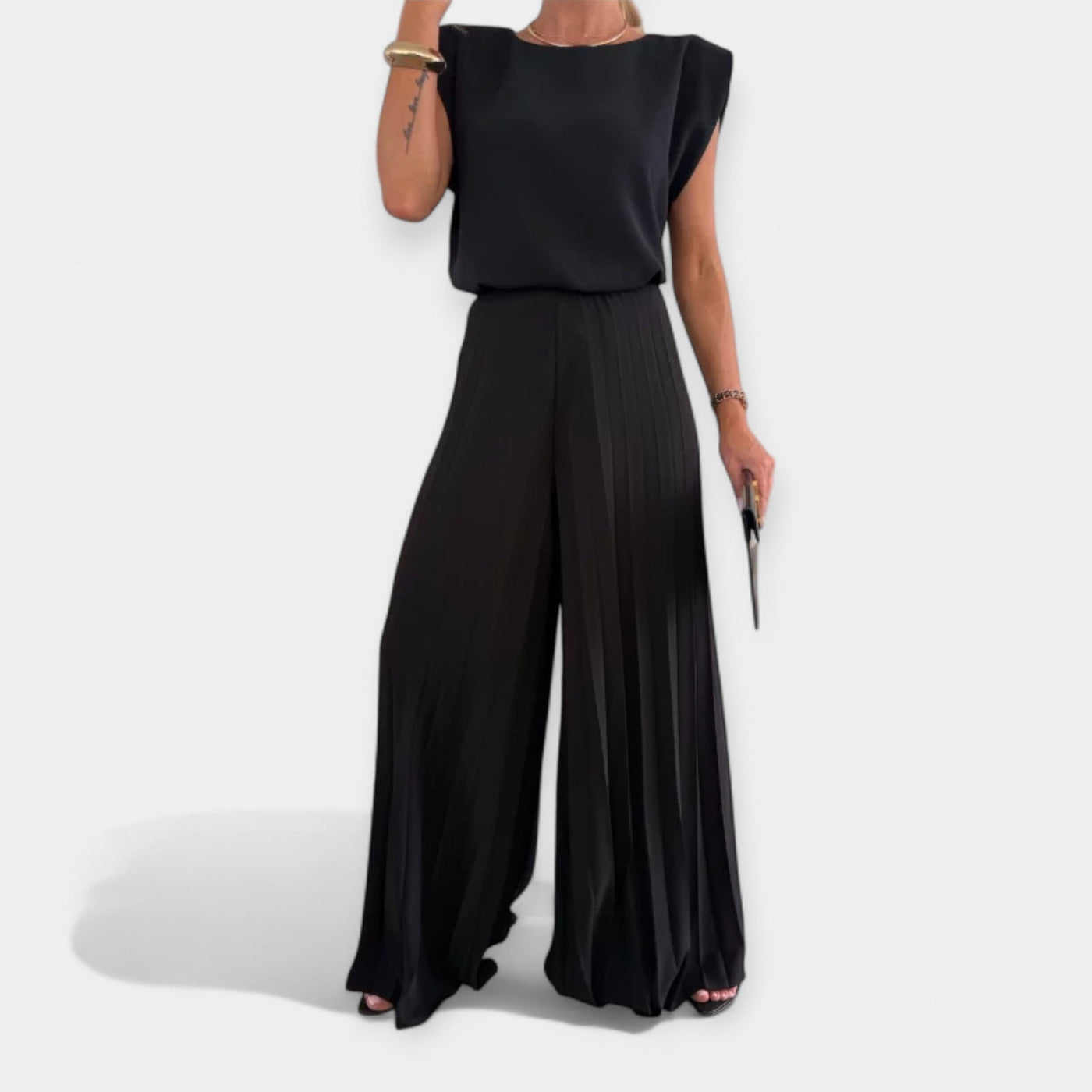 Rowan Pembroke James | Elegant Summer Top and Trousers